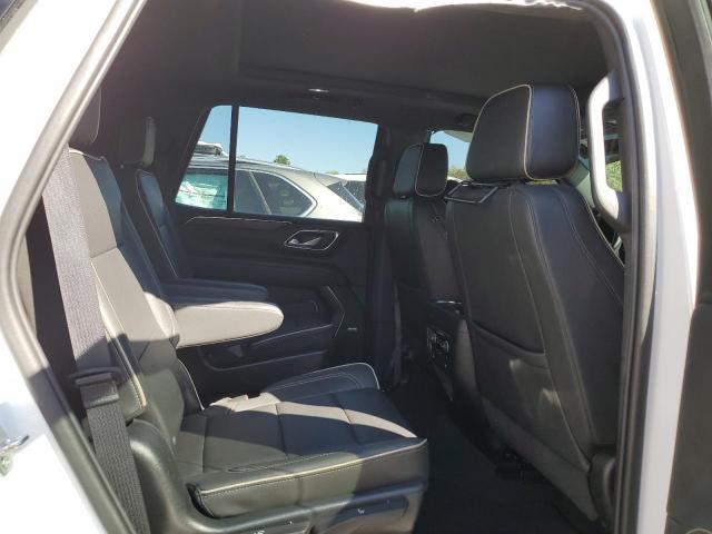 Chevrolet Tahoe K1500 Premier Image 13