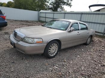  Salvage Linc Towncar