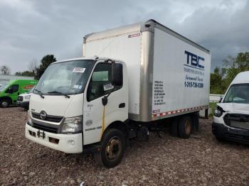  Salvage Hino 195