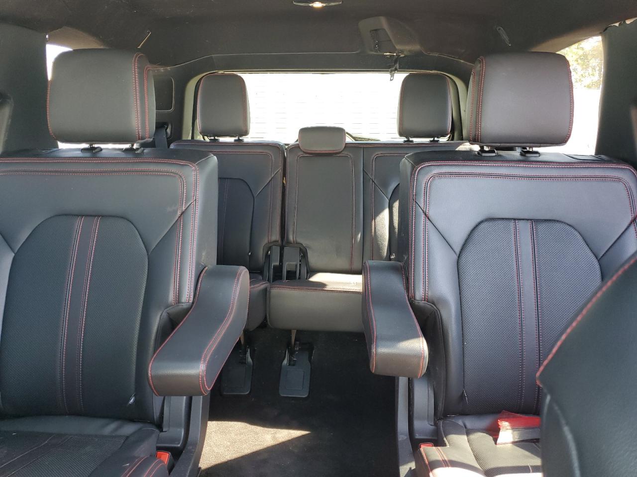 Ford Expedition Limited Image 12