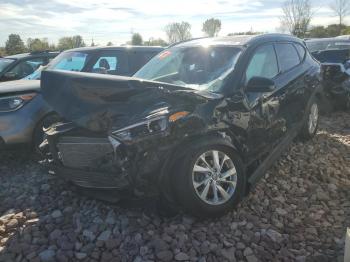  Salvage Hyundai TUCSON