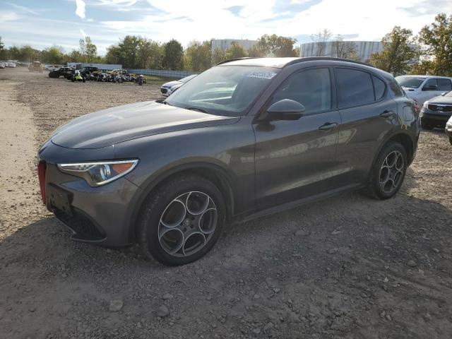  Salvage Alfa Romeo Stelvio