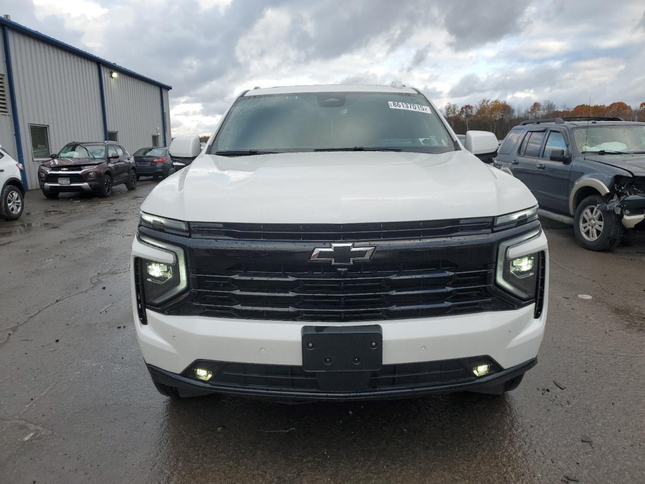 Chevrolet Suburban K1500 Rst Image 4