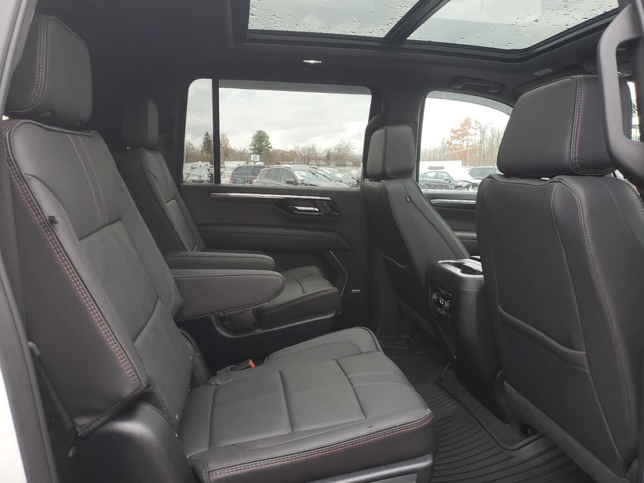 Chevrolet Suburban K1500 Rst Image 6