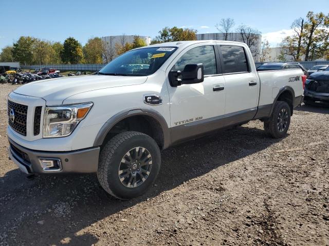  Salvage Nissan Titan