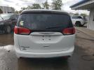 Chrysler Pacifica Touring L Image 4