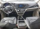 Chrysler Pacifica Touring L Image 11