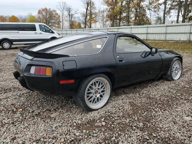 Porsche 928 Image 8