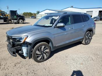  Salvage Volkswagen Atlas
