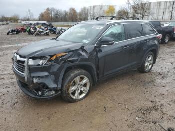  Salvage Toyota Highlander