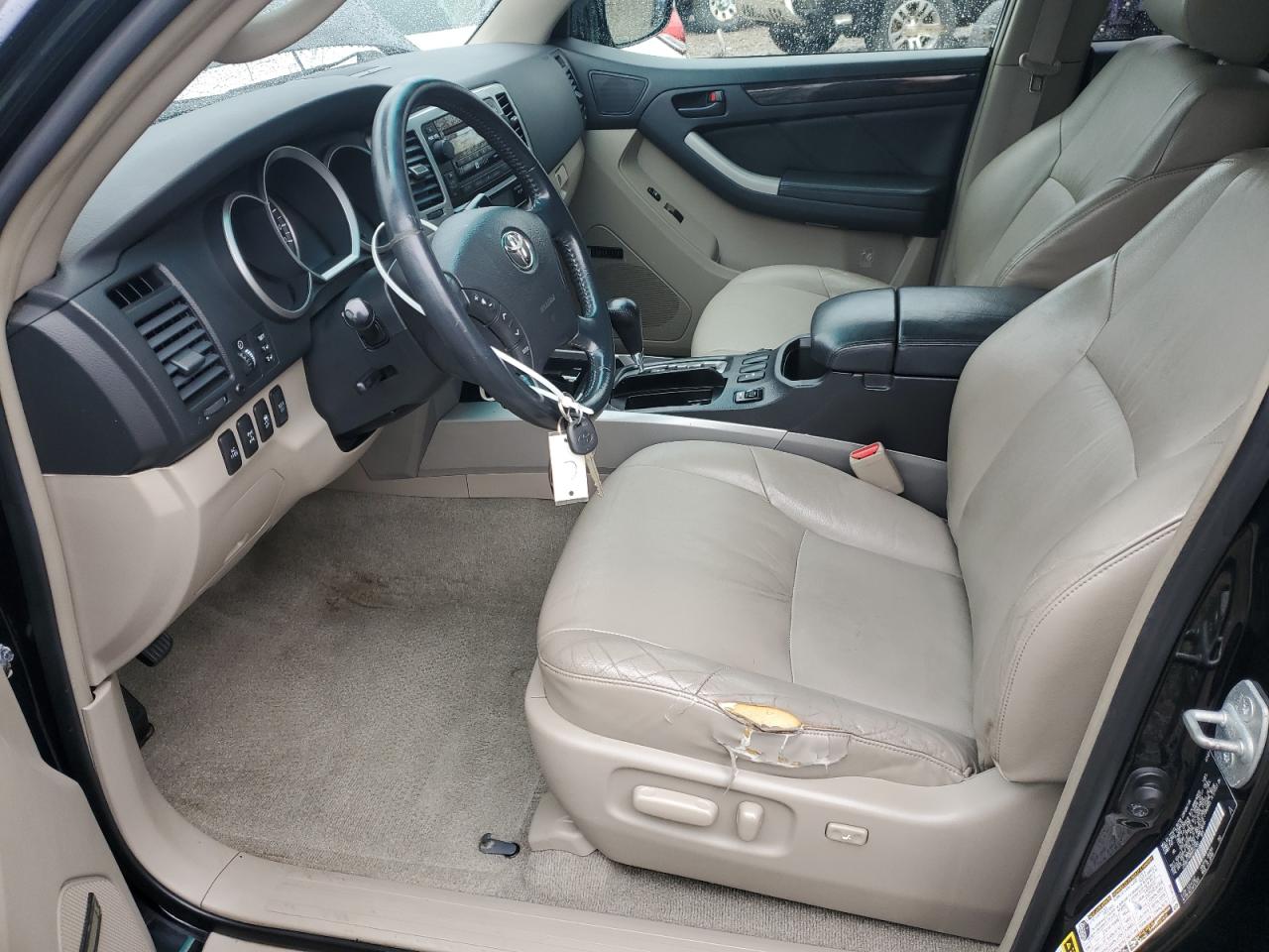 Toyota 4Runner Limited Image 11