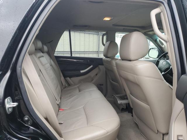 Toyota 4Runner Limited Image 2