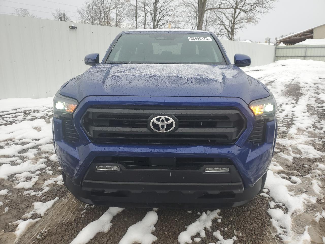 Toyota Tacoma Double Cab Image 5