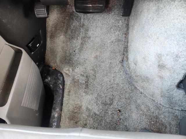 Chevrolet Express Image 7