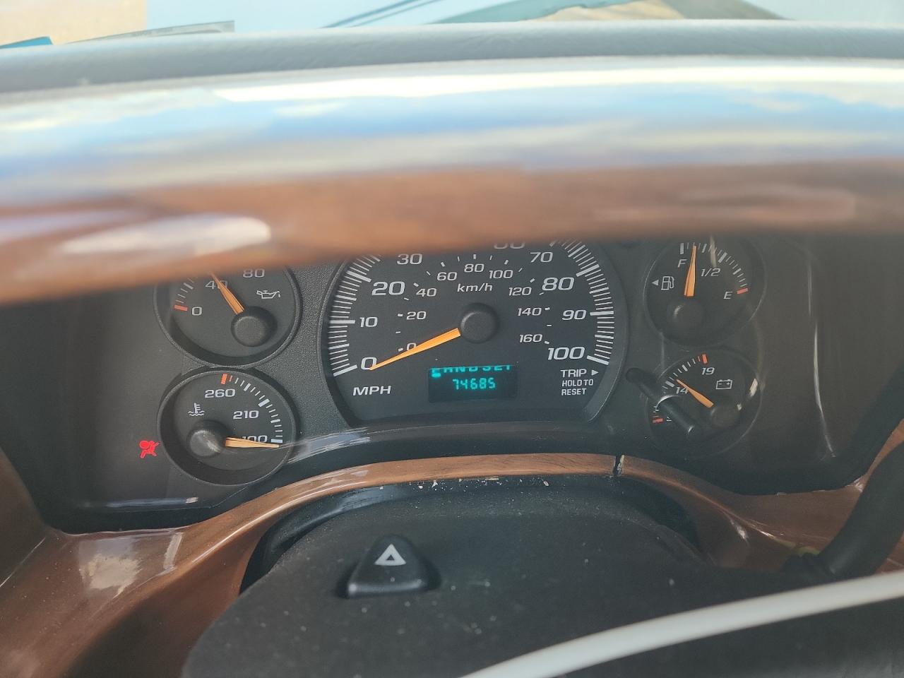 Chevrolet Express Image 11