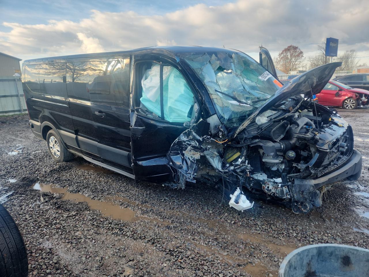 Ford Transit T-350 Image 12