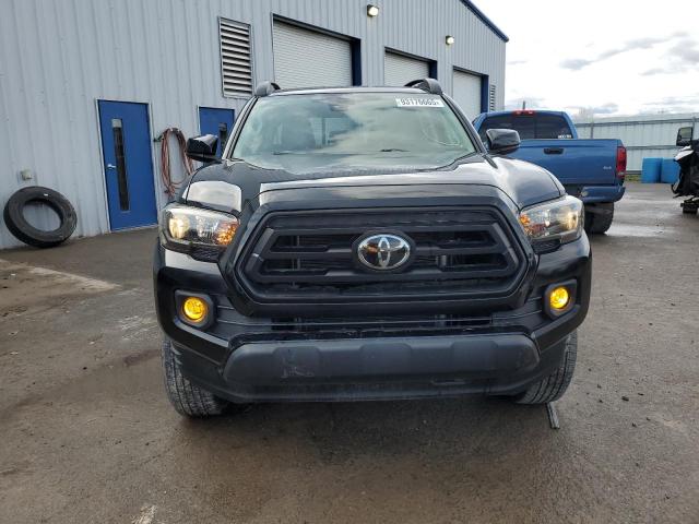 Toyota Tacoma Double Cab Image 12