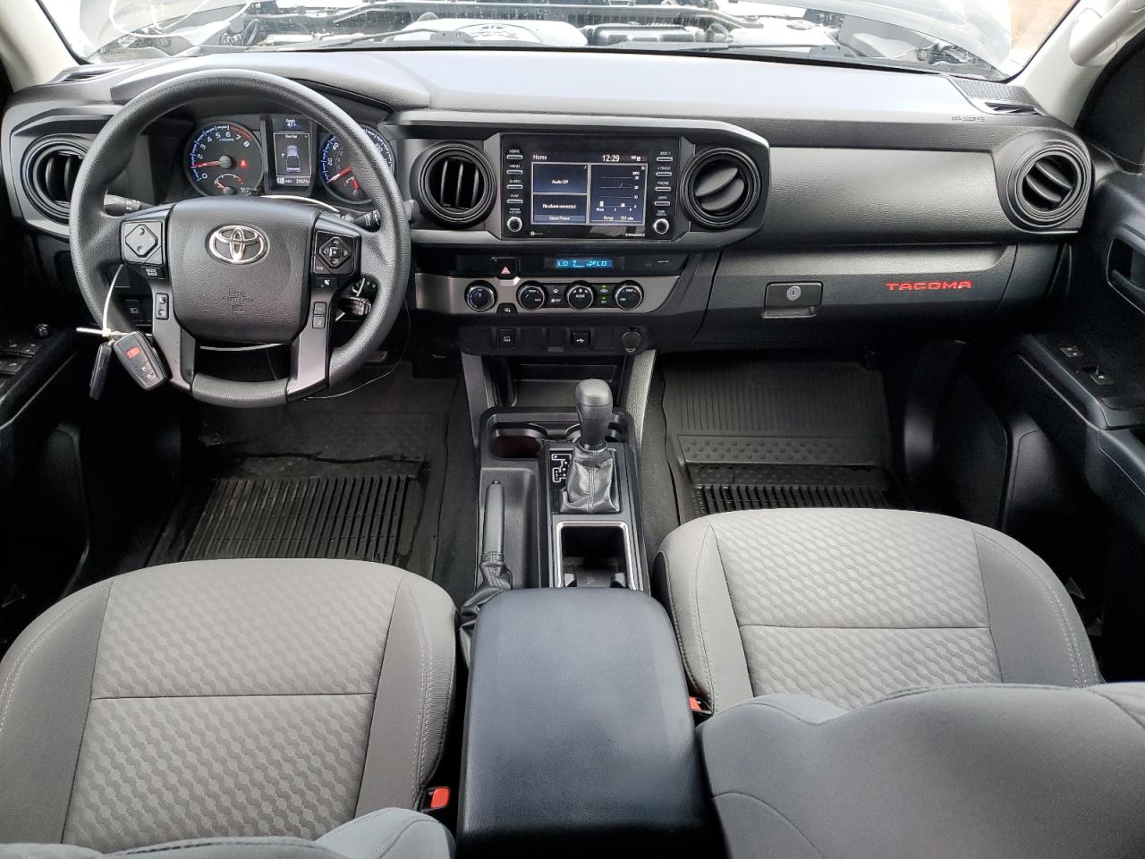 Toyota Tacoma Double Cab Image 6