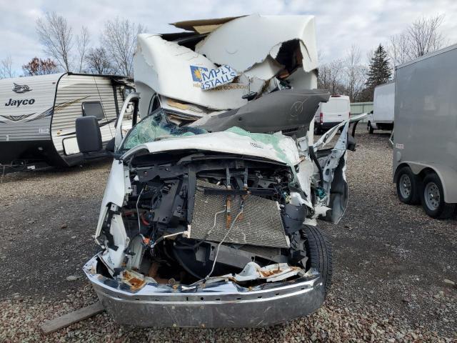 Chevrolet Express Image 6