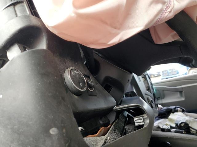 Chevrolet Express Image 11