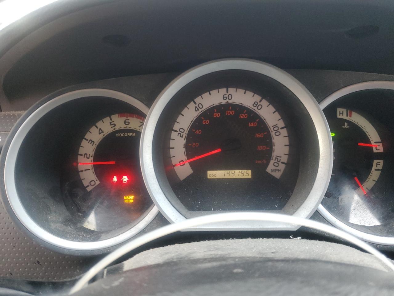 Toyota Tacoma Double Cab Image 12