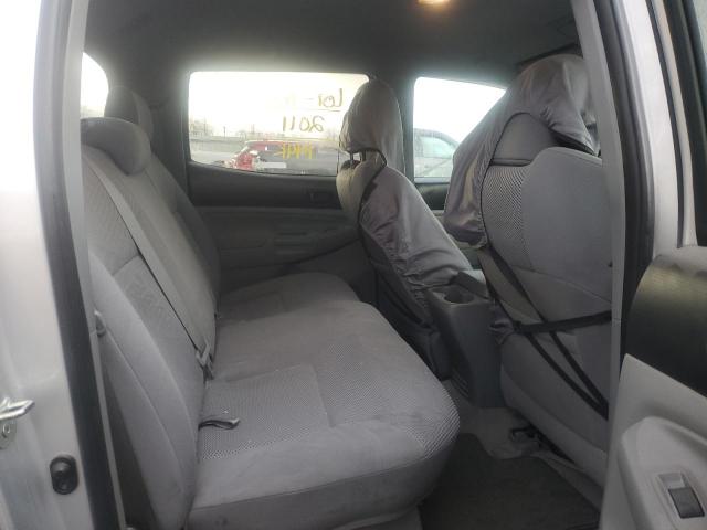 Toyota Tacoma Double Cab Image 6