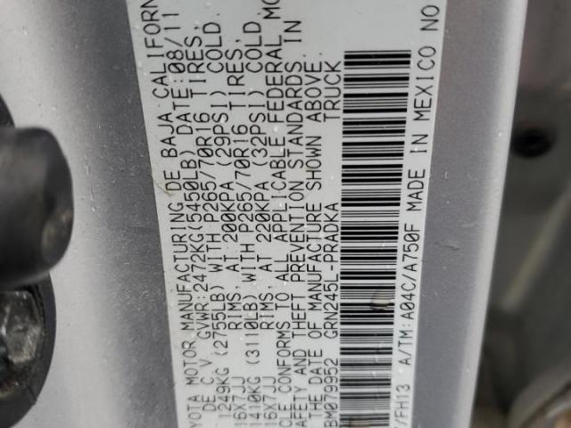 Toyota Tacoma Double Cab Image 10