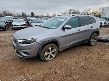  Salvage Jeep Grand Cherokee