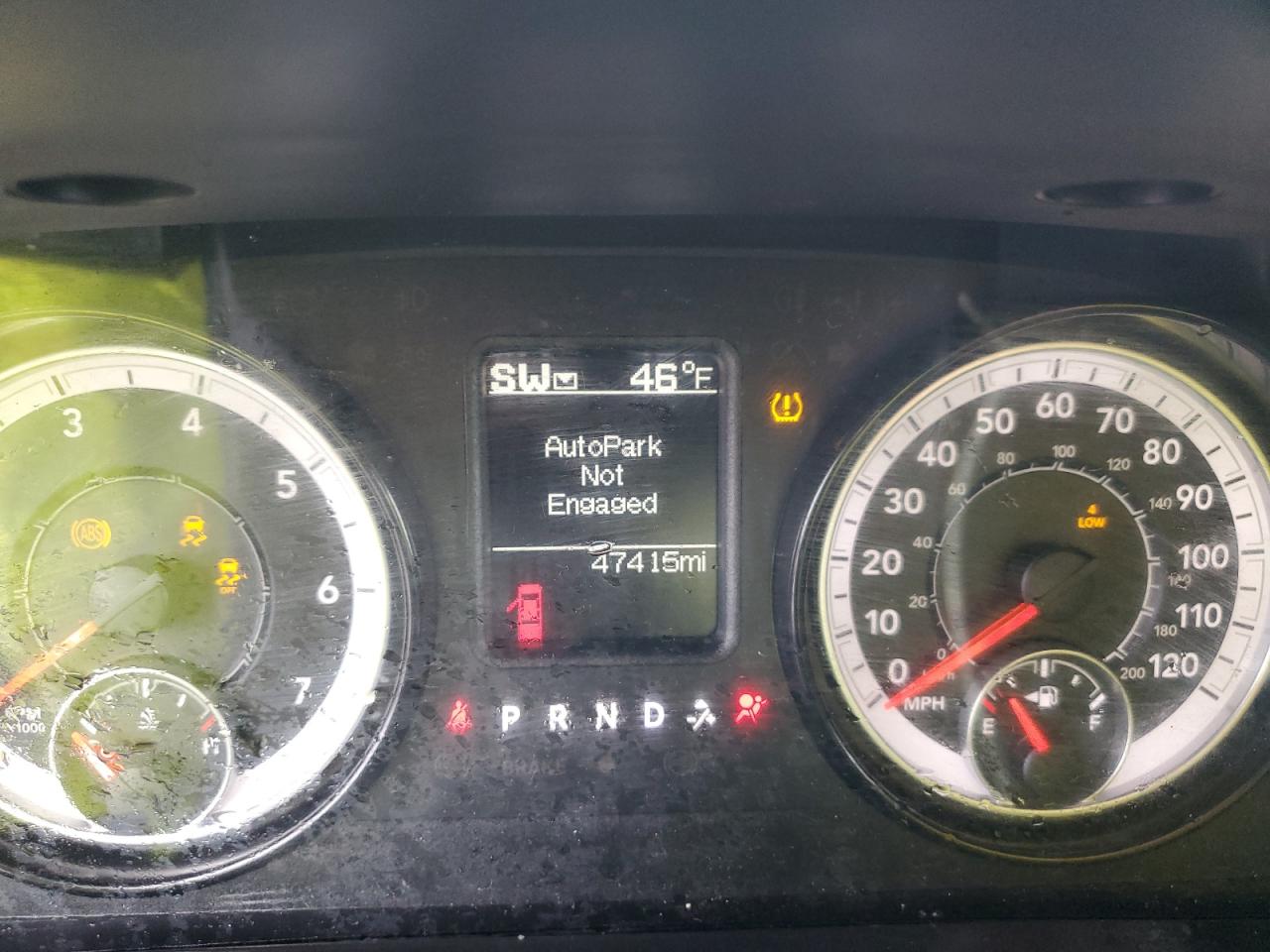 Ram 1500 Slt Image 4