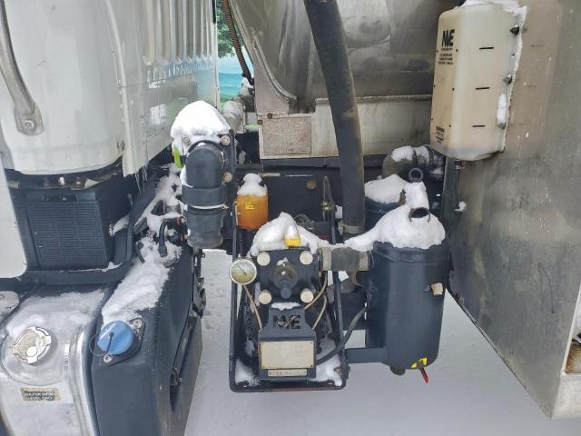 Freightliner M2 106 Med 106 Medium Duty Image 4