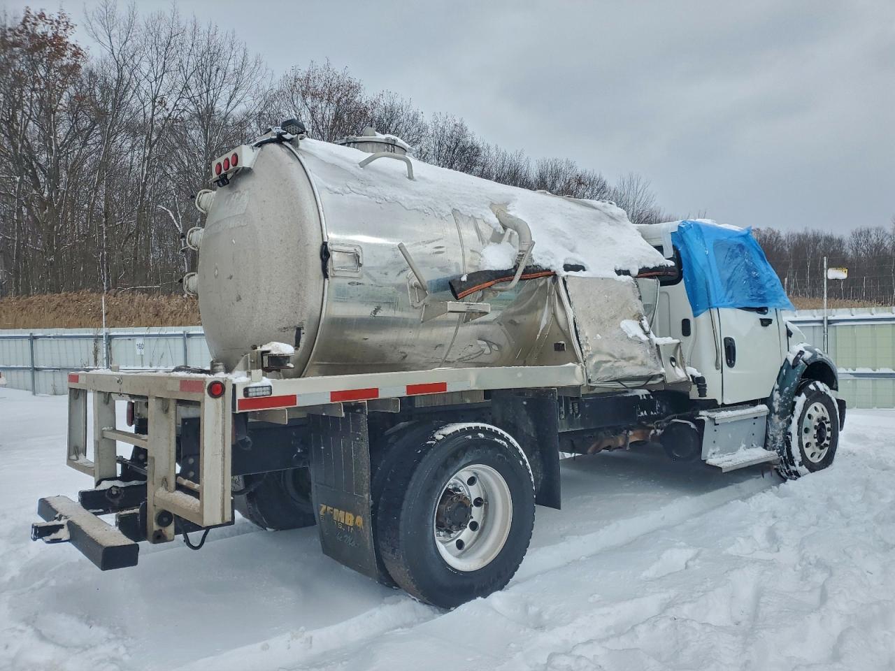 Freightliner M2 106 Med 106 Medium Duty Image 9