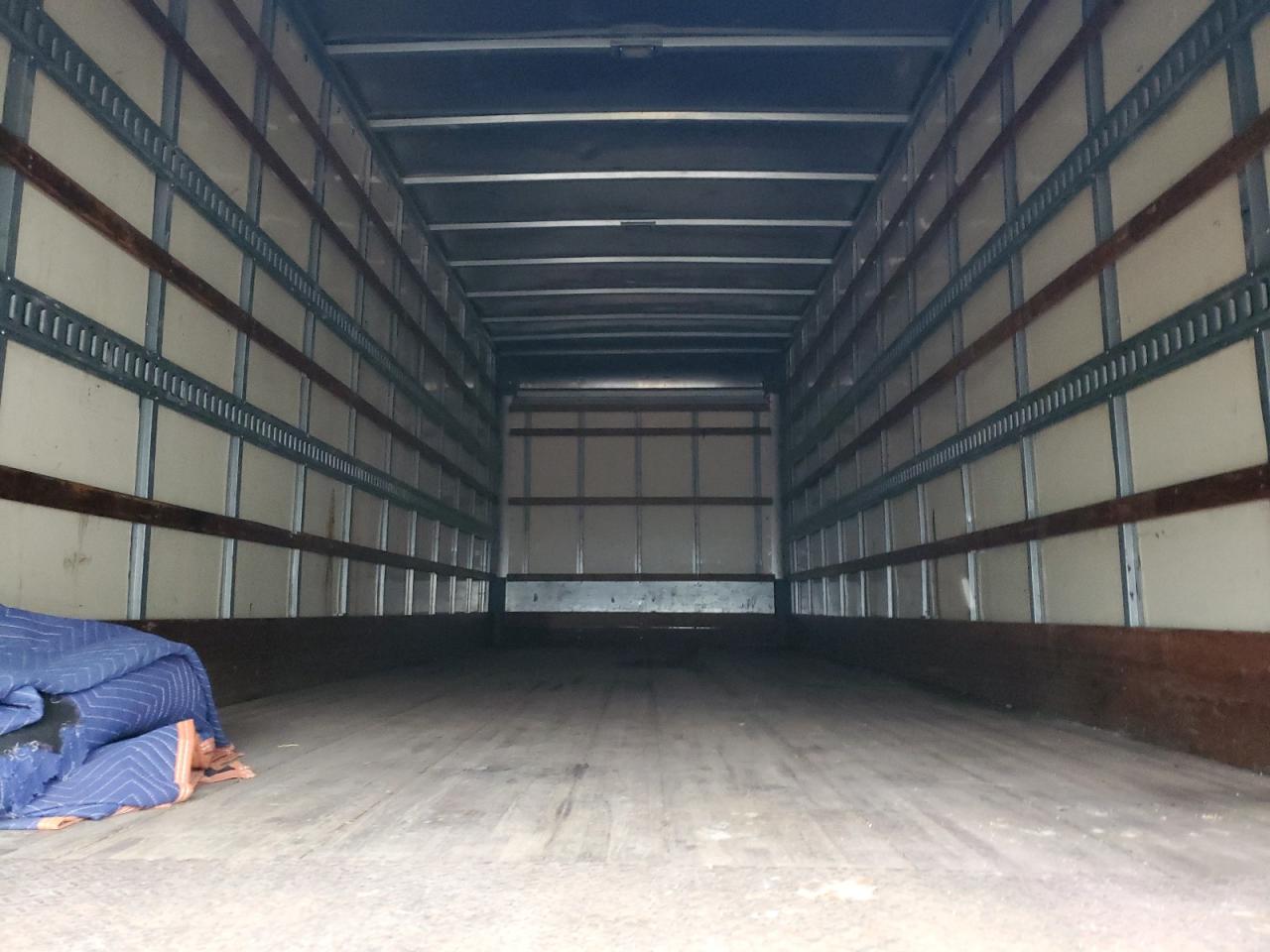 Ford F-750 Super Duty Image 7