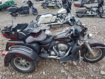  Salvage Harley-Davidson Fl