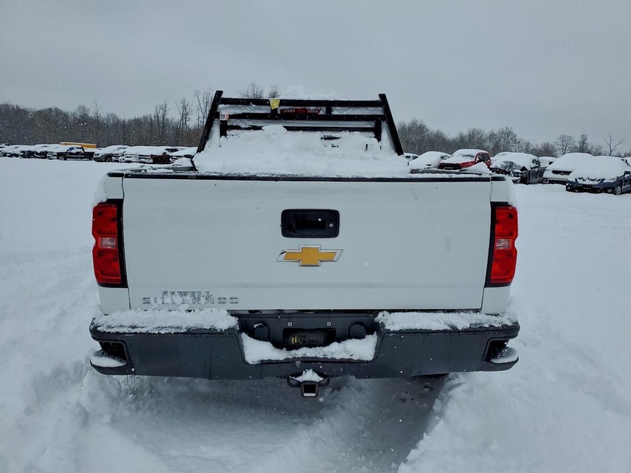 Chevrolet Silverado K1500 Image 7
