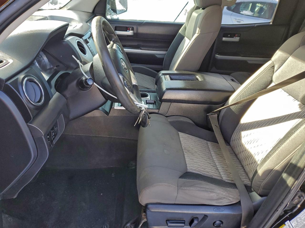 Toyota Tundra Double Cab Sr Image 9