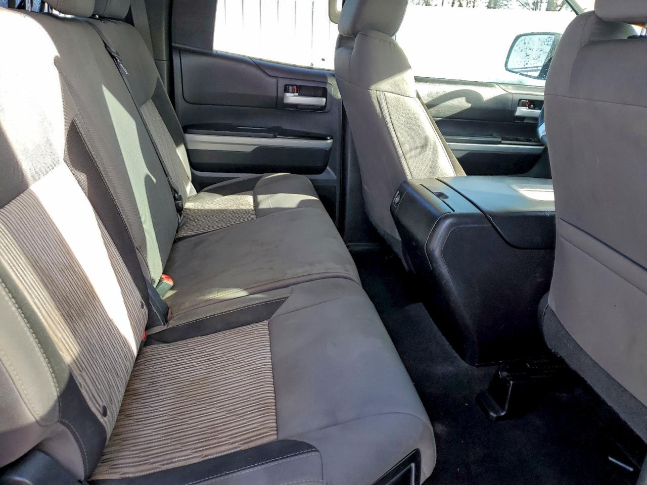 Toyota Tundra Double Cab Sr Image 3