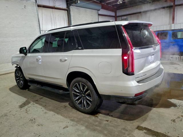 Cadillac Escalade Sport Image 13