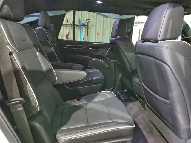 Cadillac Escalade Sport Image 6