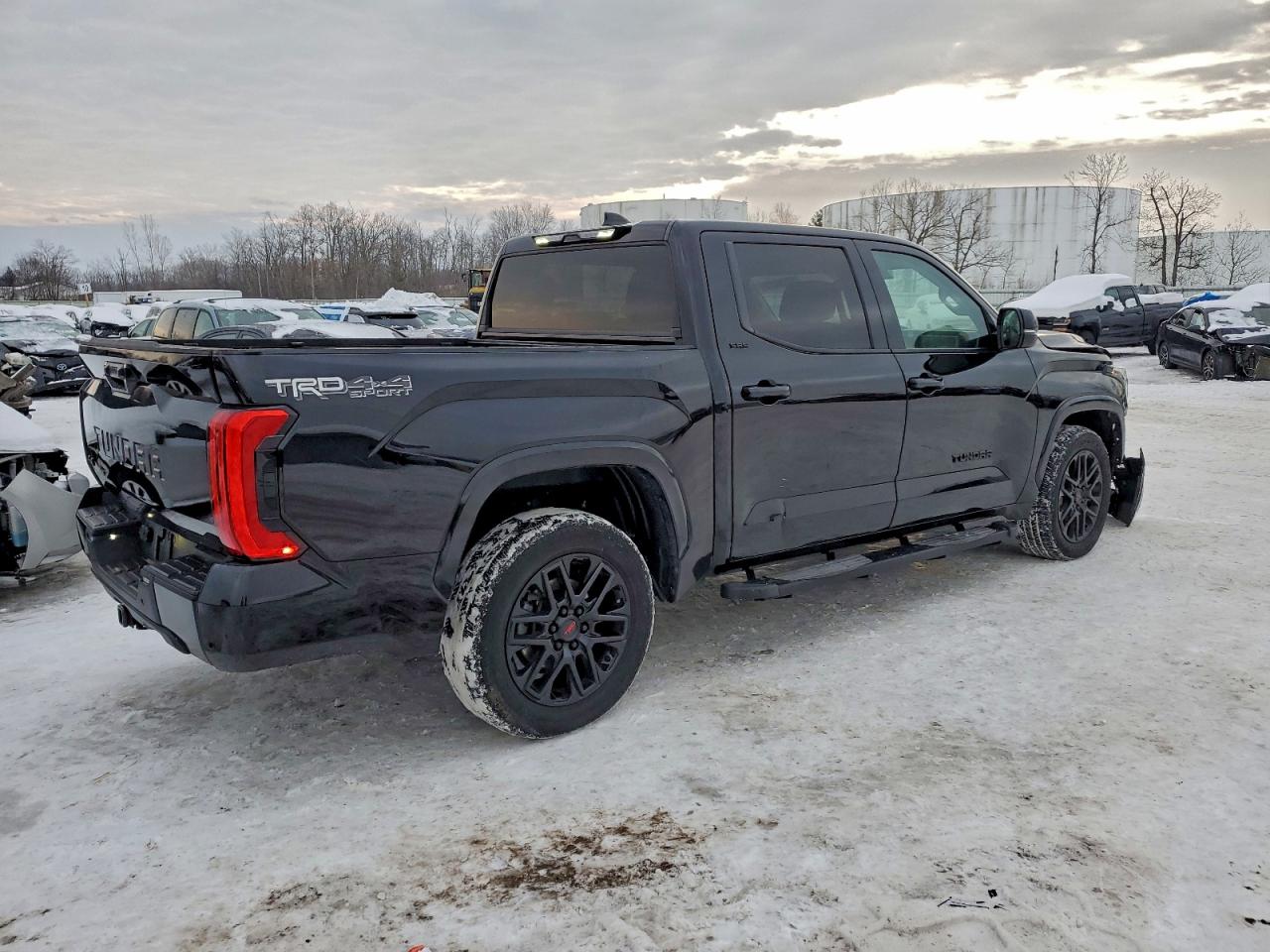 Toyota Tundra Crewmax Sr Image 8