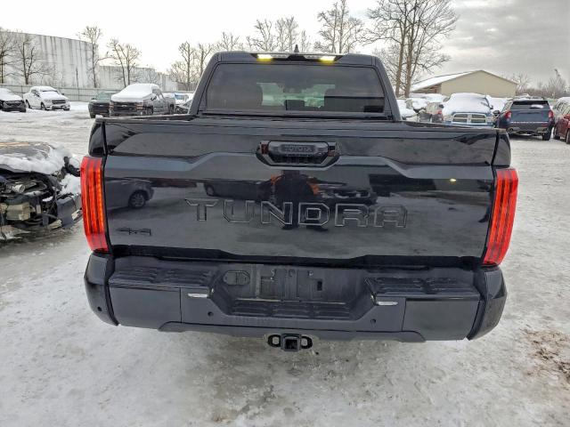 Toyota Tundra Crewmax Sr Image 4