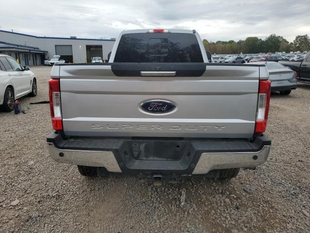 Ford F-250 Super Duty Image 3