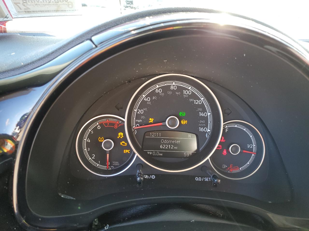 Volkswagen Beetle S Image 12