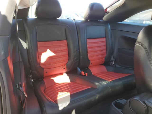 Volkswagen Beetle S Image 8