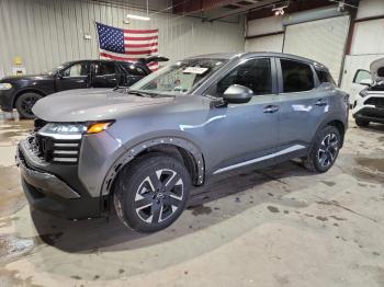  Salvage Nissan Kicks