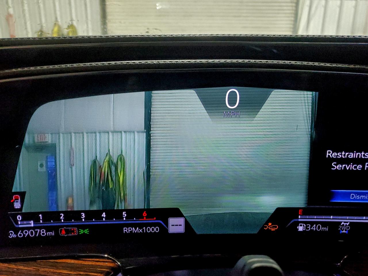 Cadillac Escalade Esv Premium Luxury Image 14