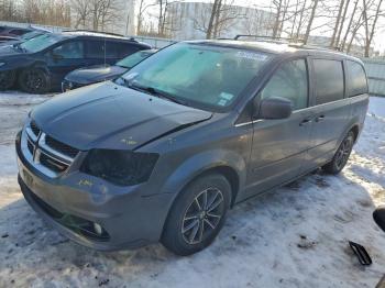  Salvage Dodge Caravan