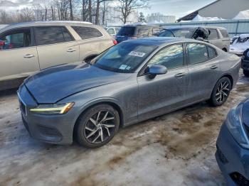  Salvage Volvo S60