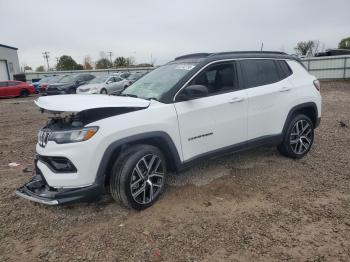  Salvage Jeep Compass