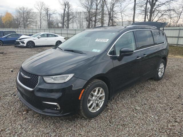  Salvage Chrysler Pacifica