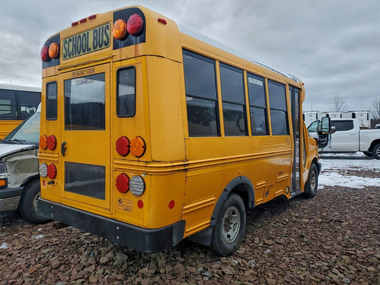 Chevrolet Micro Bird Image 4